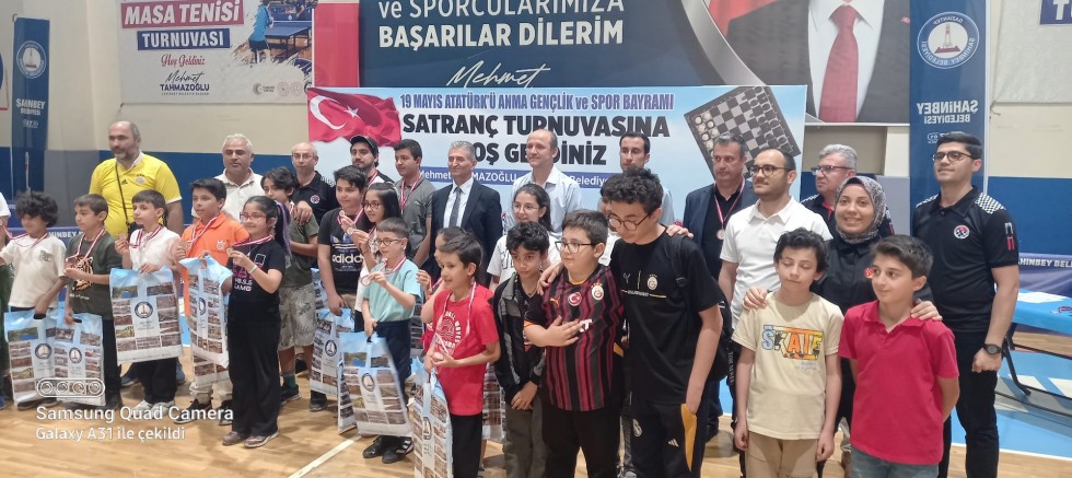 19 MAYIS ŞAHİNBEY’DE COŞKU İLE KUTLANDI