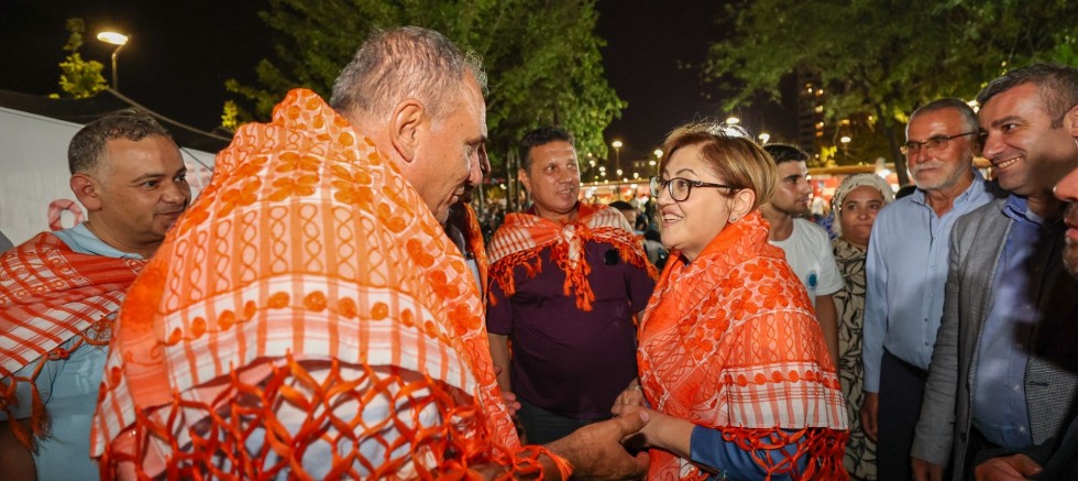 - GAZİ ŞEHİRLİLER BU FESTİVALİ ÇOK SEVDİ
