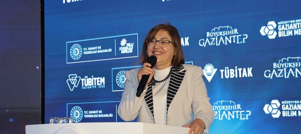 GAZİANTEP BÜYÜKŞEHİR EV SAHİPLİĞİNDE 5’İNCİ TÜRKİYE BİLİM VE TEKNOLOJİ MERKEZLERİ ZİRVESİ DÜZENLENDİ   