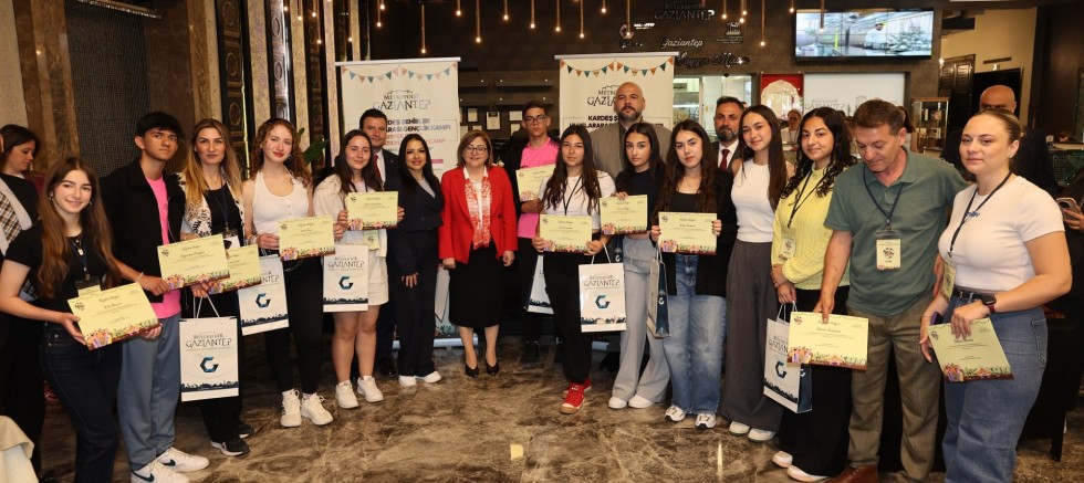 GAZİANTEP BÜYÜKŞEHİR KARDEŞ ŞEHİRLER ULUSLARARASI GENÇLİK KAMPI TAMAMLANDI