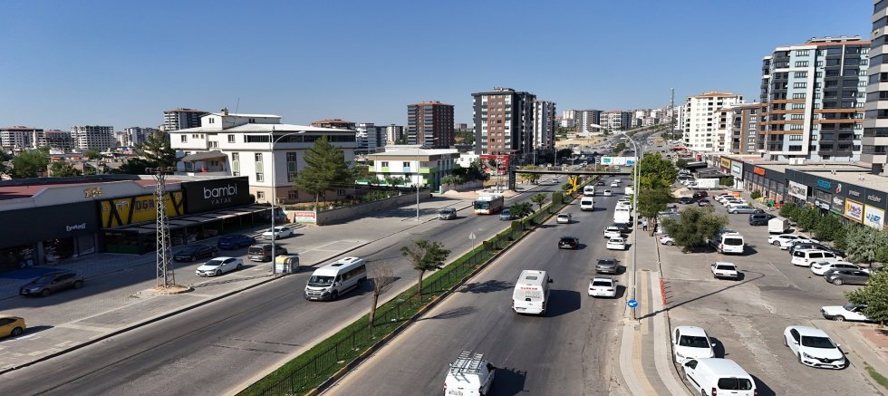 - GAZİANTEP BÜYÜKŞEHİR ASFALT ÇALIŞMALARINA ARALIKSIZ DEVAM EDİYOR   