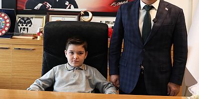 23 Nisan’da Makam Koltukları Yine Çocukların