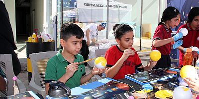 - ASTROFEST’İN İKİNCİ DURAĞI BİLİM ŞENLİĞİ YOĞUN İLGİ GÖRÜYOR