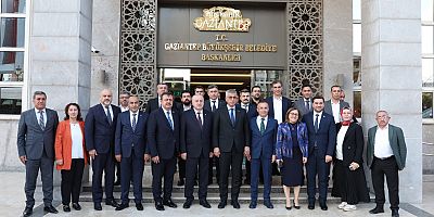 - BAKAN MEMİŞOĞLU BAŞKAN ŞAHİN’İ ZİYARET ETTİ