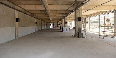 BALAT MODERN BİR PAZAR ALANI KAZANIYOR 