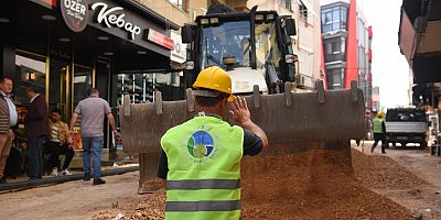 Başkan Akın öncülüğünde Gönen’de altyapı yenileniyor