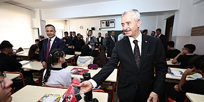 BAŞKAN MEHMET TAHMAZOĞLU’DAN 160.000 ÖĞRENCİYE FORMA