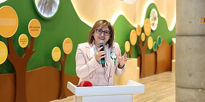 BAŞKAN ŞAHİN: DAHA İYİ NESİLLER YETİŞTİRMEK İÇİN BİLİMİ VE AKLI REHBER EDİNMELİYİZ