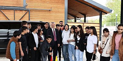 BAŞKAN TAHMAZOĞLU, GENÇLERLE GELENEKSEL SPORLAR MERKEZİ’NDE BULUŞTU