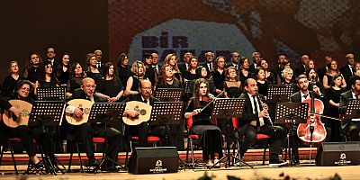 Denizlililer Ye?ilam ?ark?lar? ile gemi?e dnd