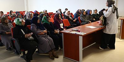 ELAZIĞ BELEDİYESİ, SAĞLIK HAFTASI’NDA BİLGİLENDİRME VE TARAMA FAALİYETLERİ GERÇEKLEŞTİRDİ