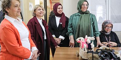 ETİMESGUT BELEDİYE BAŞKAN YARDIMCISI EBRU KEYVAN GELENEKSEL EL SANATLARI SÜREKLİ EĞİTİM VE UYGULAMA MERKEZ’İNİ GEZDİ