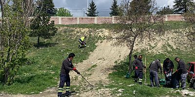 ETİMESGUT BELEDİYESİ HABER- ŞAŞMAZ OTO SANAYİ SİTESİ’NDE KAPSAMLI TEMİZLİK ÇALIŞMASI