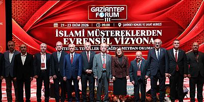FATMA ŞAHİN: “BİZ ŞAM’IN, BİZ HALEP’İN, BİZ BUHARA’NIN, BİZ SEMERKANT’IN VE BİZ GAZZE’NİN KARDEŞ ŞEHRİYİZ”