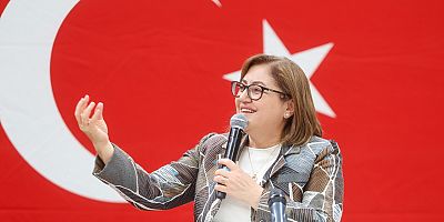 GAZİANTEP BÜYÜKŞEHİR’DEN BİN BAĞLAMA BİN UMUT KONSERİ