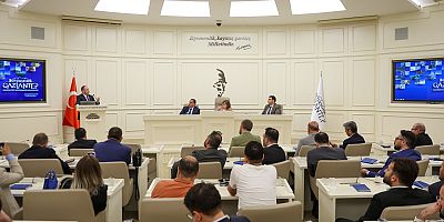 GAZİANTEP BÜYÜKŞEHİR’DEN DEPREM VE DEPREMİN İNŞAAT SEKTÖRÜNE ETKİLERİ ÇALIŞTAYI