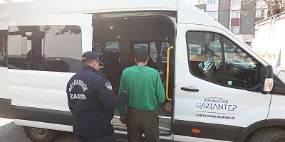 GAZİANTEP BÜYÜKŞEHİR, RAMAZAN AYINDA DİLENCİLERİ MERCEK ALTINA ALDI