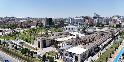 -GAZİANTEP BÜYÜKŞEHİR, SANAT VE TEKNOLOJİYİ AYNI ÇATI ALTINDA BULUŞTURDU     -BAKAN ERSOY’UN KATILIMIYLA DİJİTAL SANAT MÜZESİ AÇILDI   