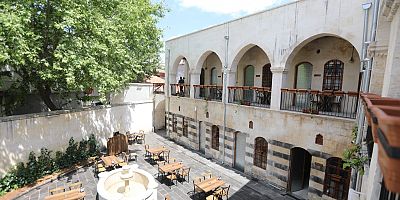  GAZİANTEP’İN YENİ KÜLTÜREL VE TURİSTİK ÇEKİM MERKEZİ “ŞEKERHAN” ZİYARETE AÇILDI