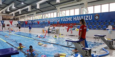 KENTPARK YÜZME HAVUZUNDA KAYITLAR BAŞLIYOR