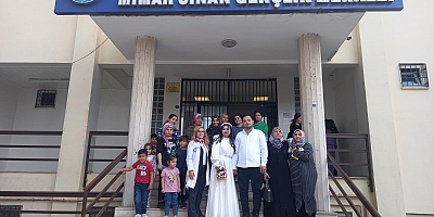 MİMAR SİNAN GENÇLİK MERKEZİ GELİN ADAYLARININ YANINDA   