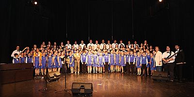 N?LFER OCUK VE GENL?K KOROLARI YIL SONU KONSER?NDE BYLED?