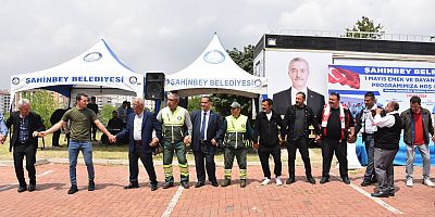 ŞAHİNBEY BELEDİYESİ 1 MAYIS’I COŞKUYLA KUTLADI
