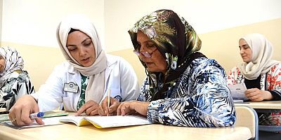 ŞAHİNBEY BELEDİYESİ’NİN KURSLARI İLE HAYATLARI DEĞİŞTİ