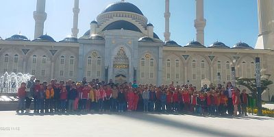 ?AH?NBEY BELED?YES? SARIKAYALI OCUKLARA UNUTAMAYACAKLARI B?R GN YA?ATTI   