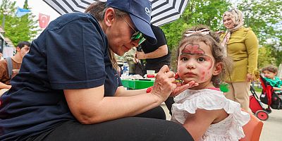 - TÜRKİYE’NİN İLK ANNE-BEBEK FESTİVALİ RENKLİ GÖRÜNTÜLERLE SON BULDU