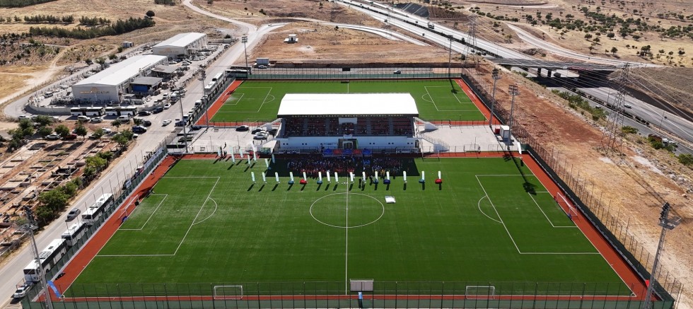 TÜRKİYE’DE BİR İLK OLAN MUHTAR CUP FUTBOL TURNUVASI BAŞLADI
