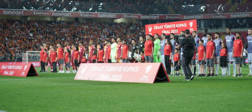 TÜRKİYE KUPASI FİNALİNDE GAZİANTEP BÜYÜKŞEHİR’DEN ANLAMLI SEREMONİ! 